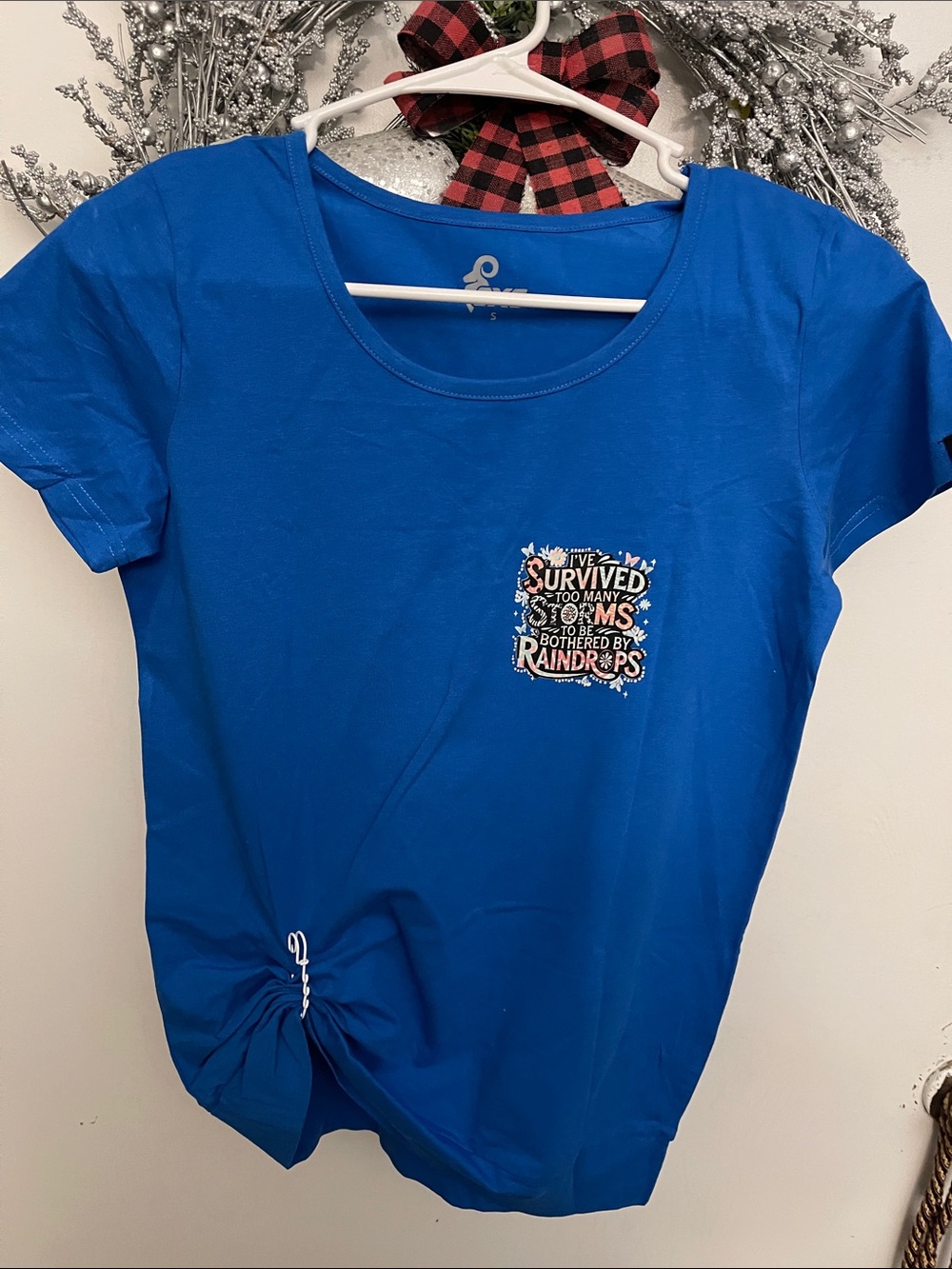 Women’s Blue Short Sleeve Tee with Side Knot and Chest Print